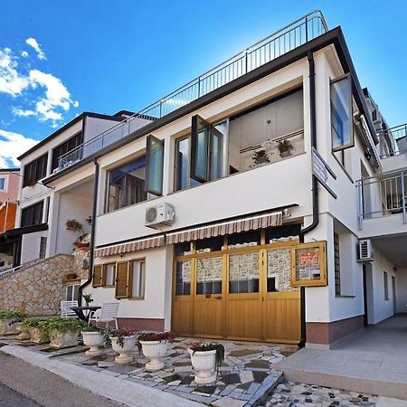 Apartments Nena Funtana Exterior foto