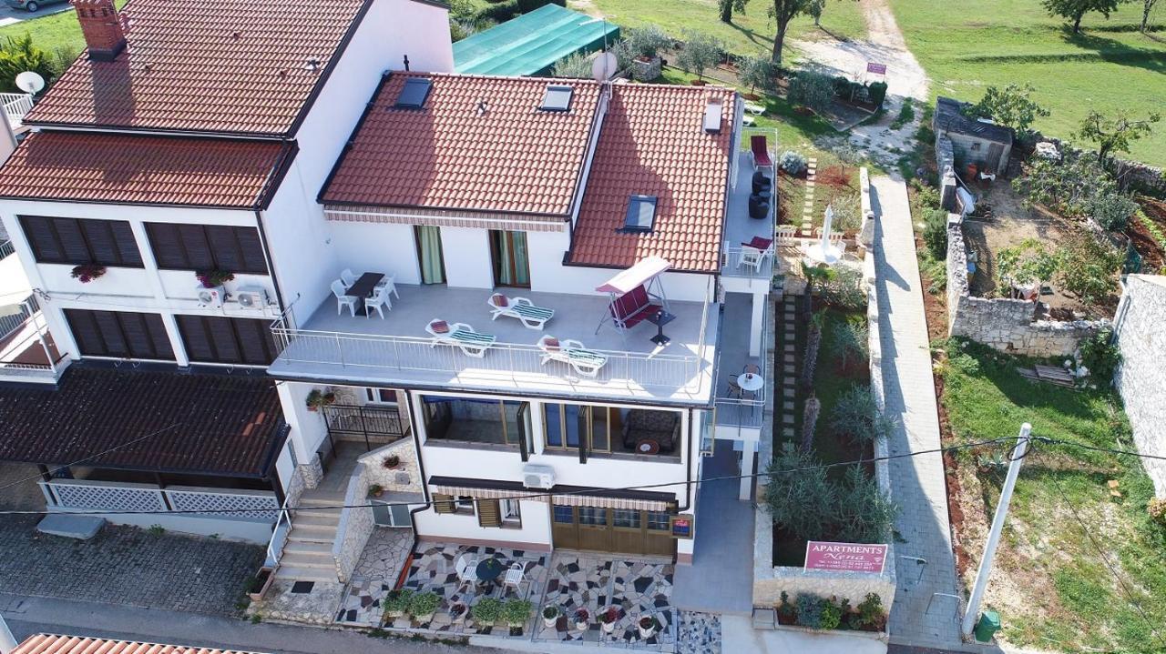 Apartments Nena Funtana Exterior foto